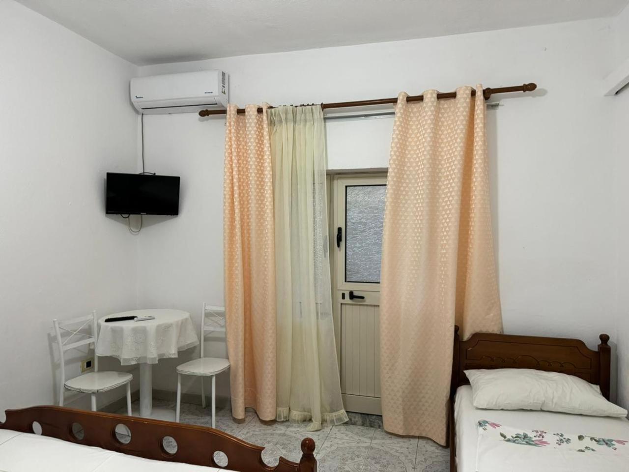 Guesthouse Novi Durres Phòng bức ảnh